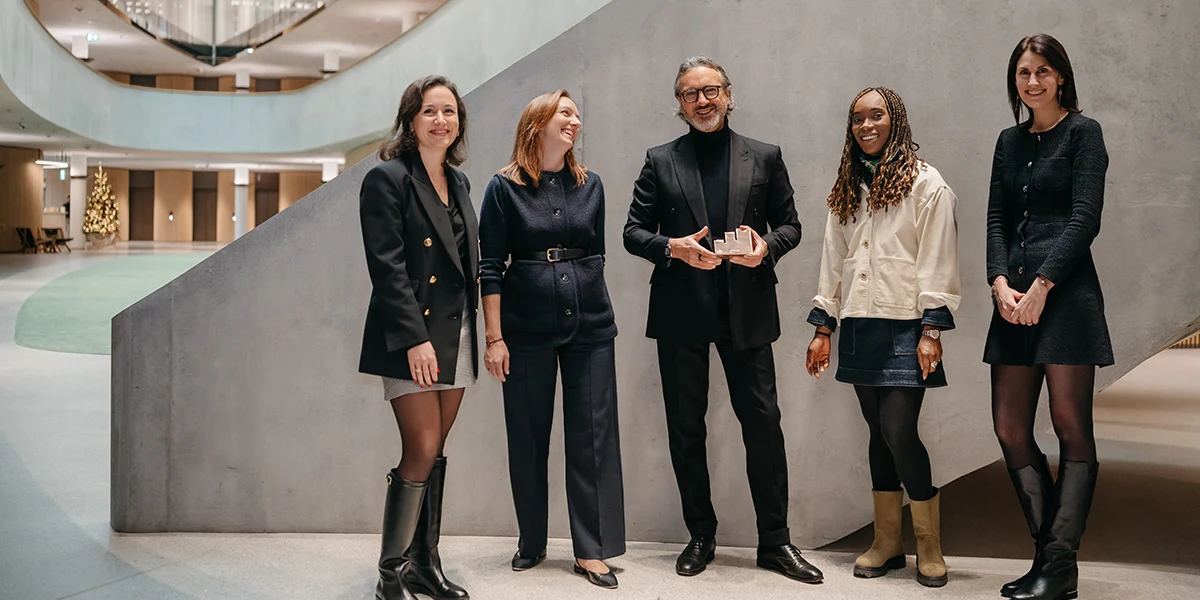 Lombard Odier wins prestigious Effie Award for “Rethinking Through the Noise” advertising campaign
